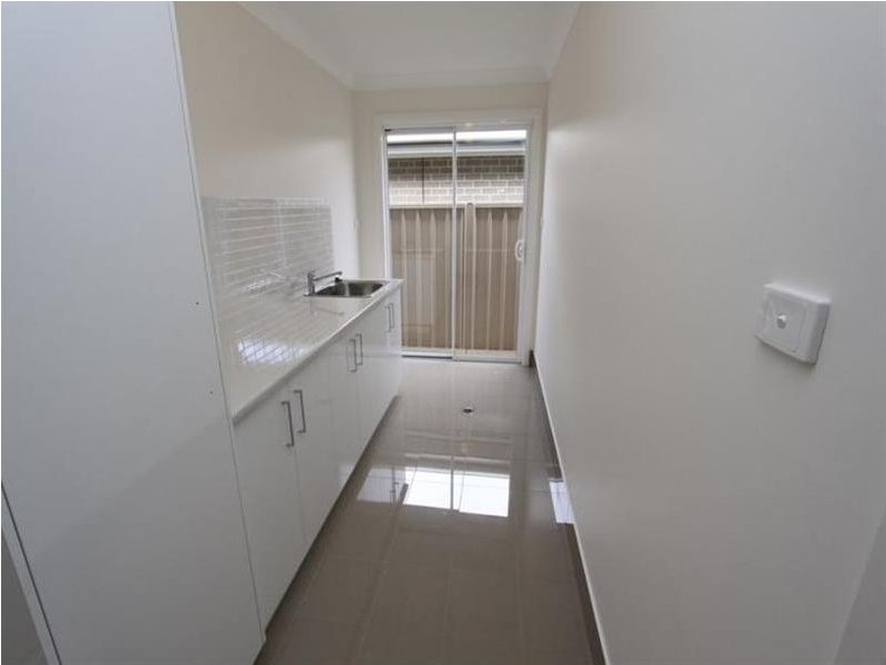 77 Brindabella Drive, Tatton NSW 2650