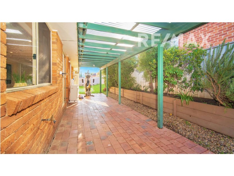 8 Randall Street, Kooringal NSW 2650