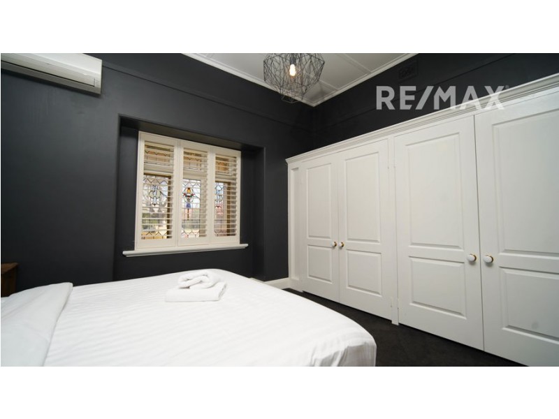 69 Simmons Street, Wagga Wagga NSW 2650