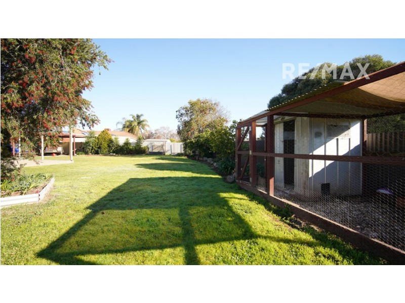 20 Langi Crescent, Glenfield Park NSW 2650