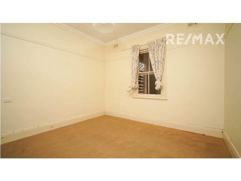 11 Freer Street, Wagga Wagga NSW 2650