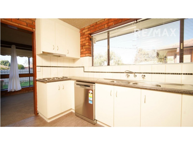 7 Binda Place, Ashmont NSW 2650