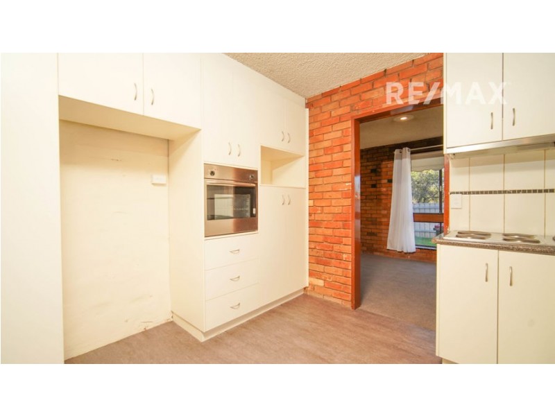 7 Binda Place, Ashmont NSW 2650