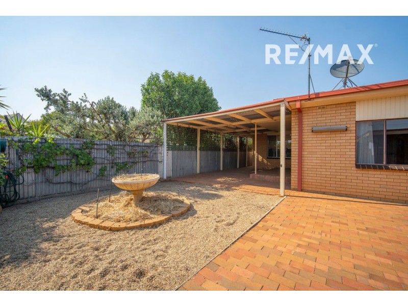 35 Beltana Avenue, Mount Austin NSW 2650