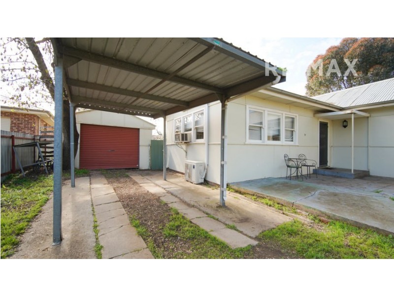 17 The Boulevarde, Kooringal NSW 2650