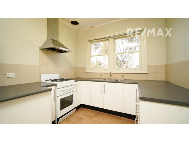 17 The Boulevarde, Kooringal NSW 2650