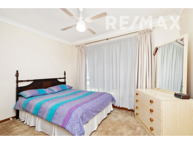 9 Karoom Drive, Glenfield Park NSW 2650