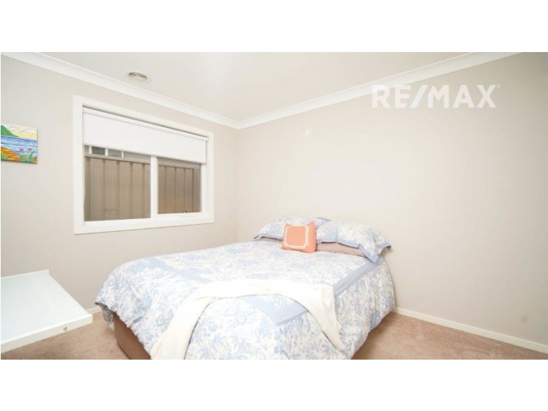 2/124 Mima Street, Glenfield Park NSW 2650