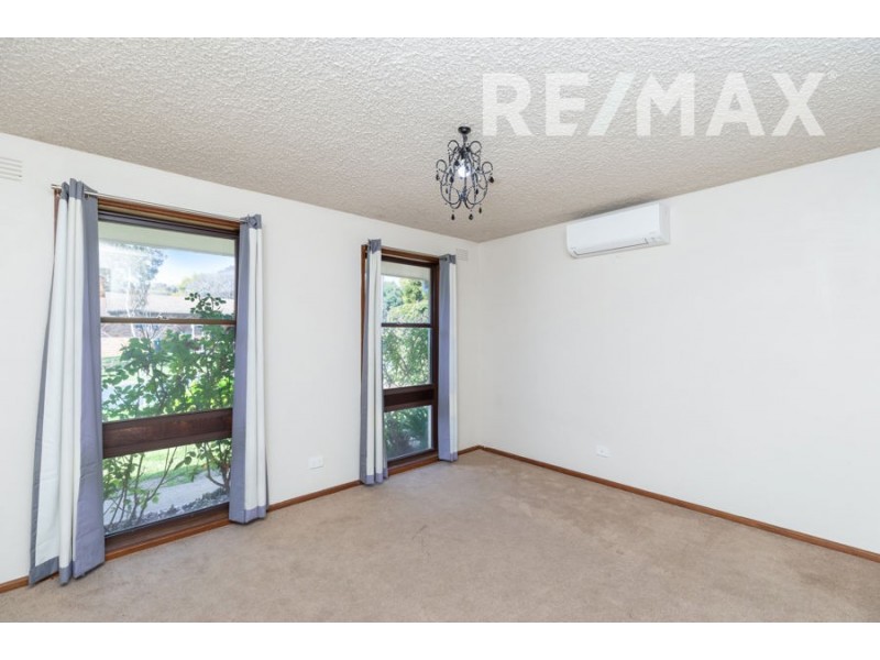 6 Sherwood Avenue, Kooringal NSW 2650