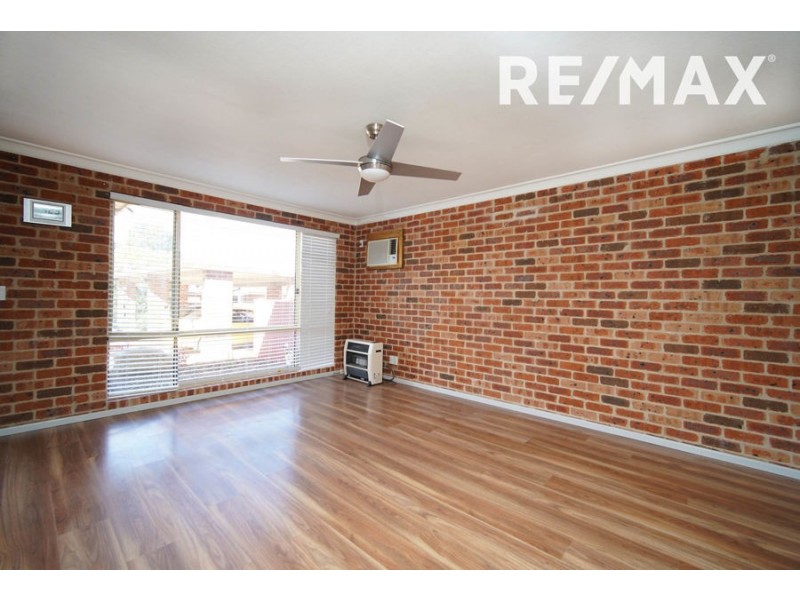 4/14 Wewak Street, Ashmont NSW 2650