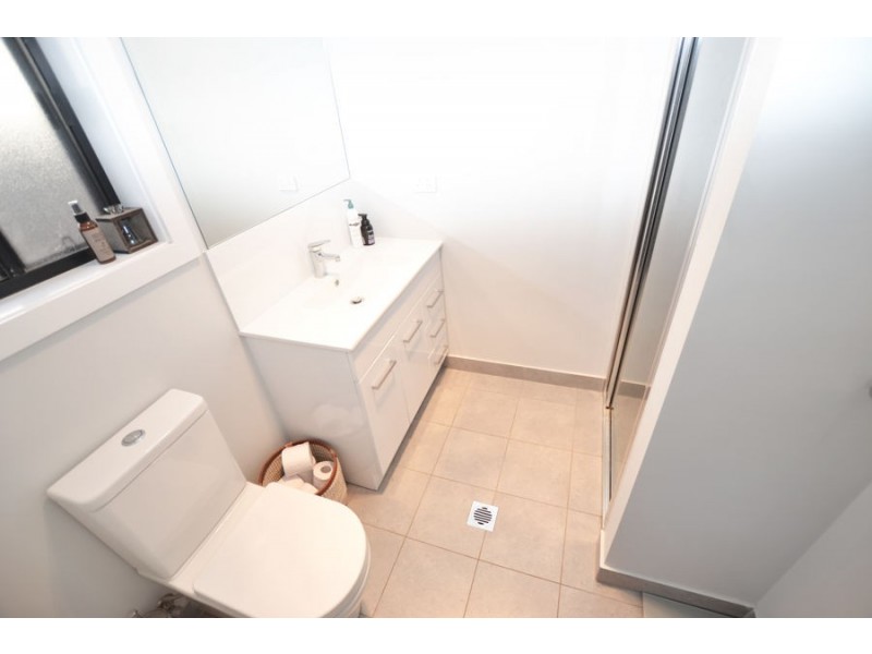 17 Flack Crescent, Boorooma NSW 2650