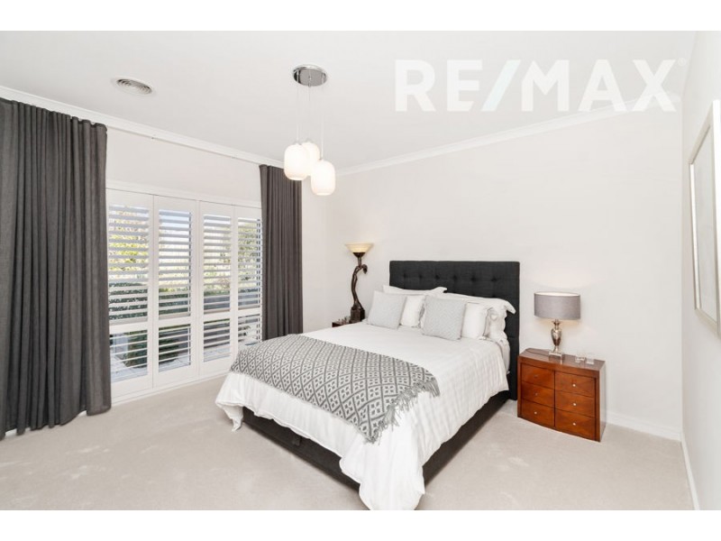 31 Sturrock Drive, Boorooma NSW 2650