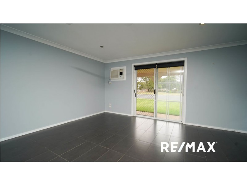 2/2 Bulolo Street, Ashmont NSW 2650