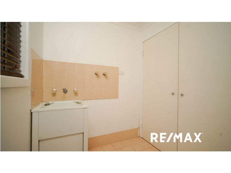 2/2 Bulolo Street, Ashmont NSW 2650