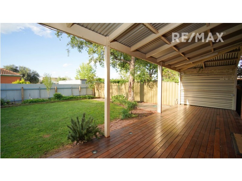 7 Darlow Street, Wagga Wagga NSW 2650