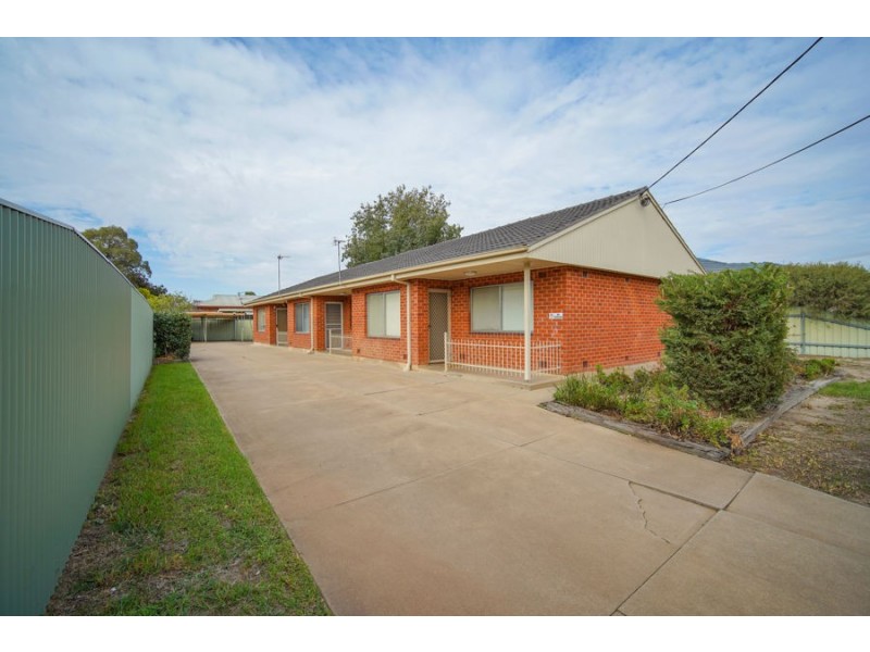 2/28 Higgins Avenue, Wagga Wagga NSW 2650