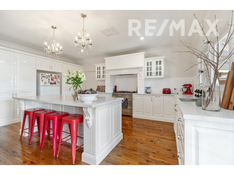 12 Peter Street, Wagga Wagga NSW 2650