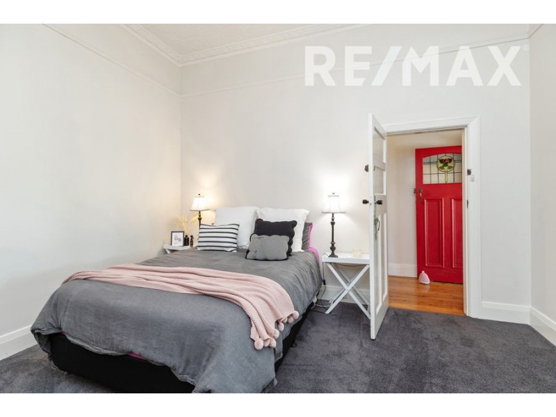 12 Peter Street, Wagga Wagga NSW 2650