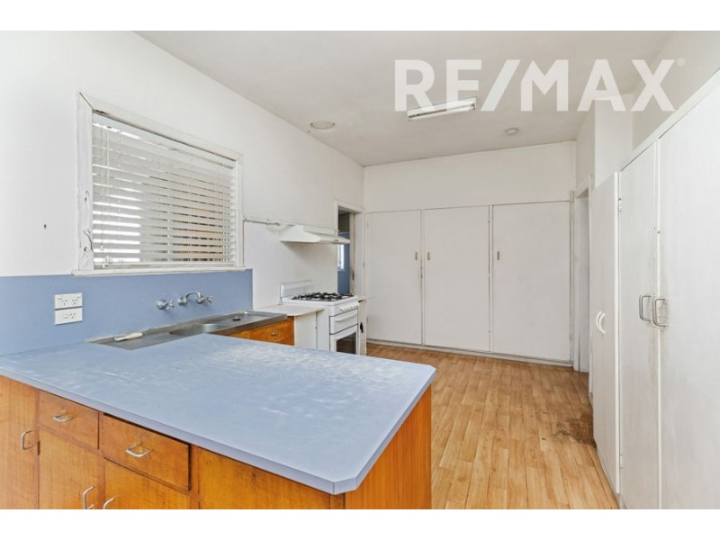 21 Tasman Road, East Wagga Wagga NSW 2650