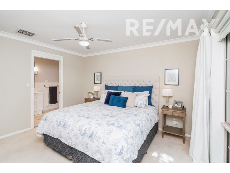 34 Doman Street, Estella NSW 2650