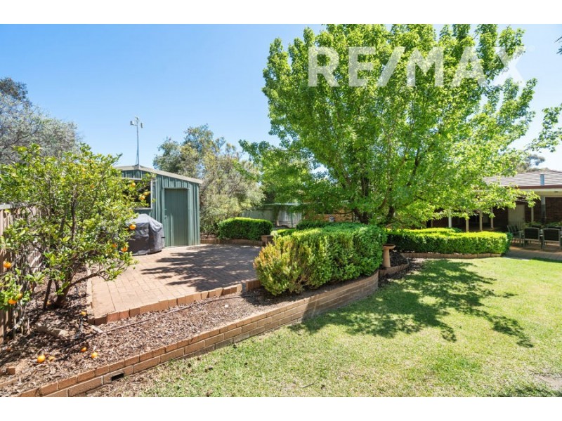 34 Doman Street, Estella NSW 2650