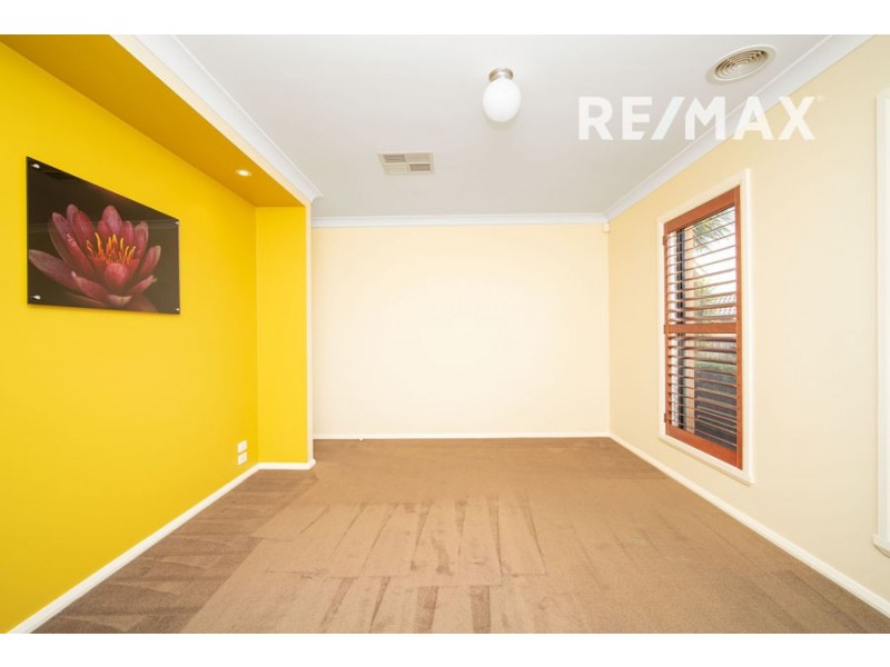 22 Bogong Crescent, Tatton NSW 2650