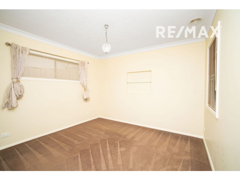 22 Bogong Crescent, Tatton NSW 2650