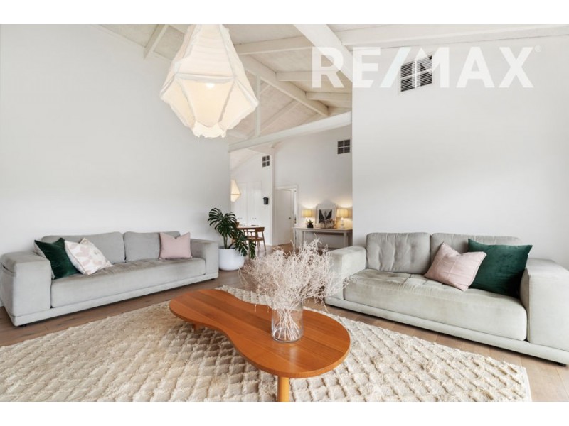 20 Norfolk Avenue, Lake Albert NSW 2650