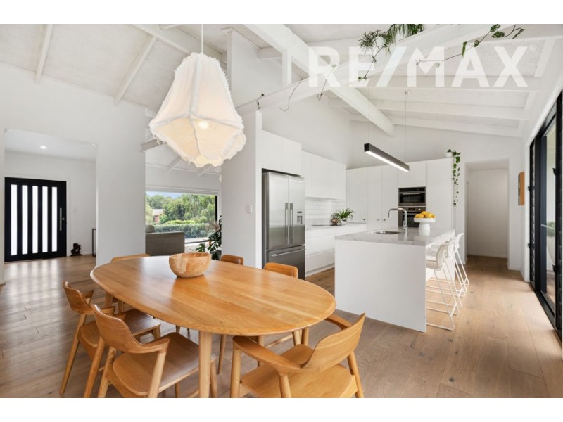 20 Norfolk Avenue, Lake Albert NSW 2650