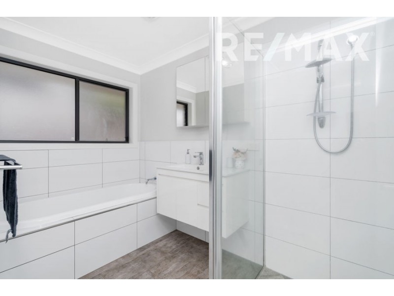 7 Glandore Street, Bourkelands NSW 2650