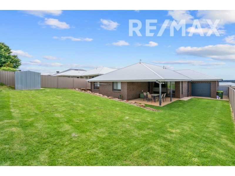 7 Glandore Street, Bourkelands NSW 2650