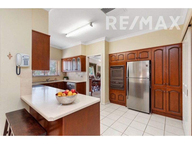 4 Bennett Street, Ashmont NSW 2650