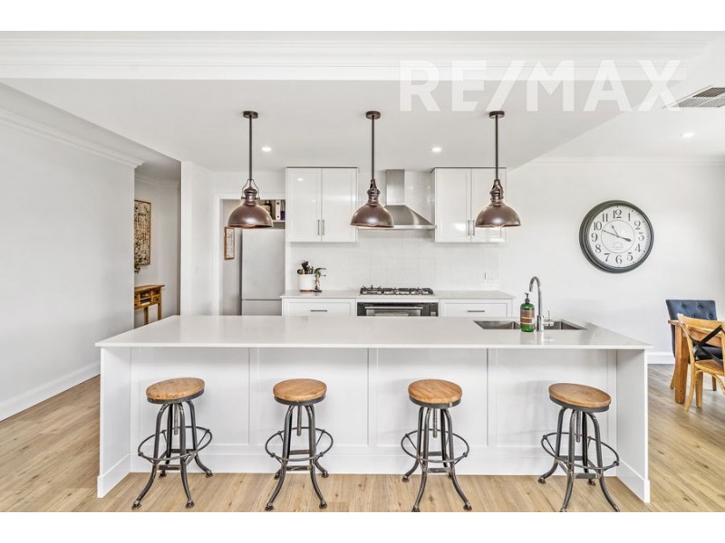 39 Sturrock Drive, Boorooma NSW 2650