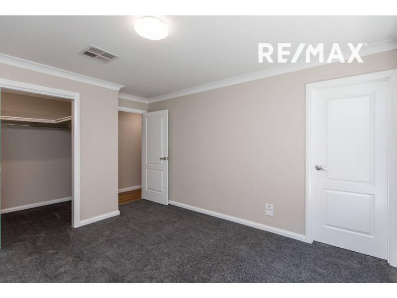 1/15 Muttama Parade, Gobbagombalin NSW 2650