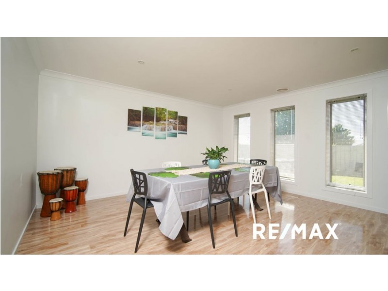 17 Alma Crescent, Estella NSW 2650