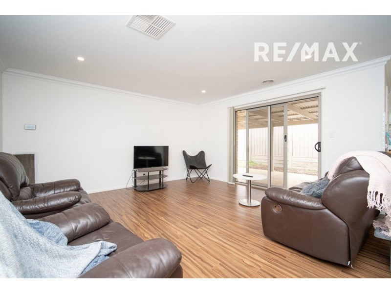 26 Darcy Drive, Boorooma NSW 2650