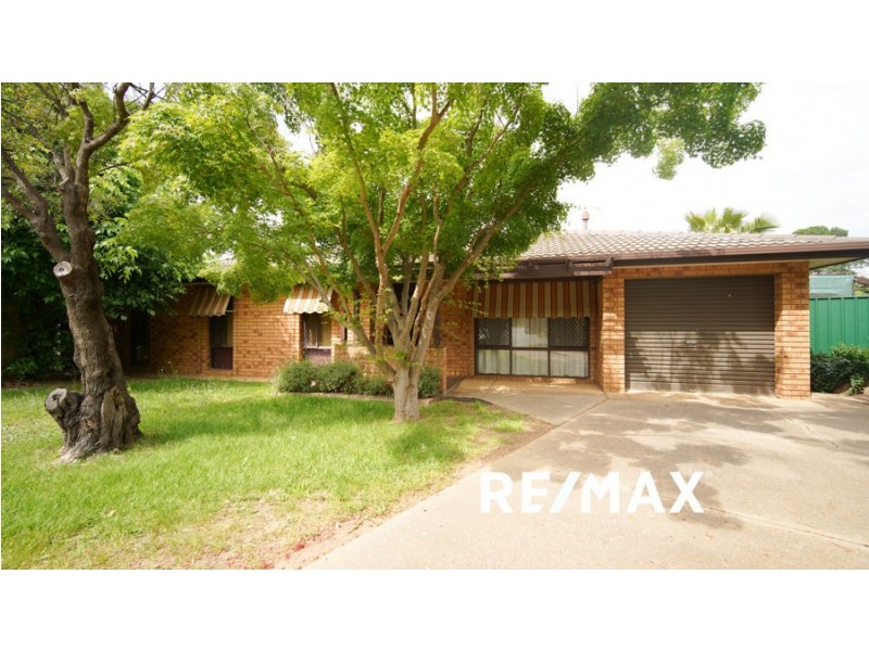 15 Bandera Avenue, Glenfield Park NSW 2650