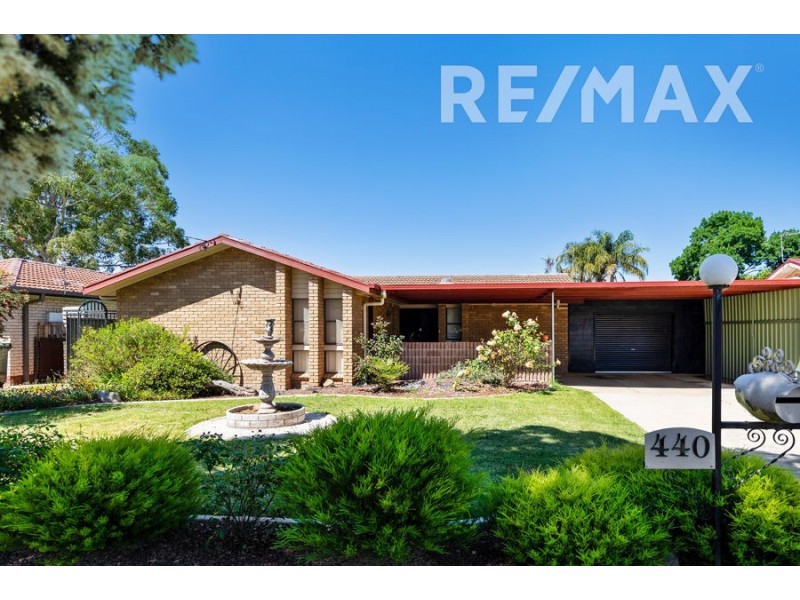 440 Lake Albert Road, Lake Albert NSW 2650