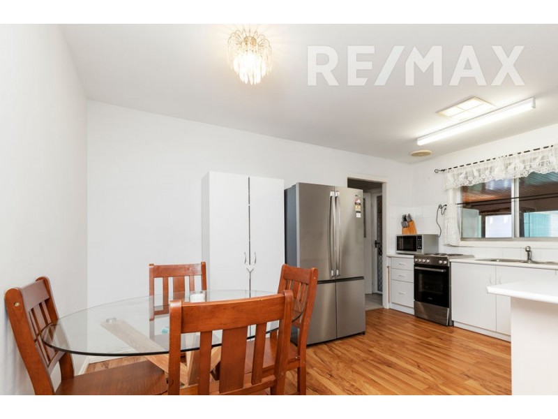440 Lake Albert Road, Lake Albert NSW 2650