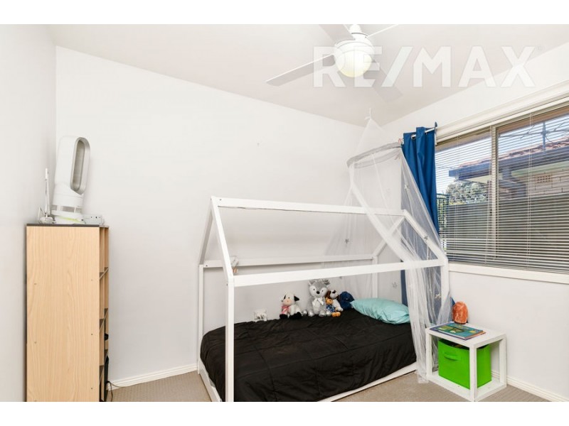 440 Lake Albert Road, Lake Albert NSW 2650