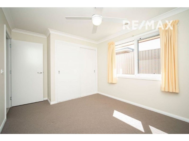 14 Flack Crescent, Boorooma NSW 2650