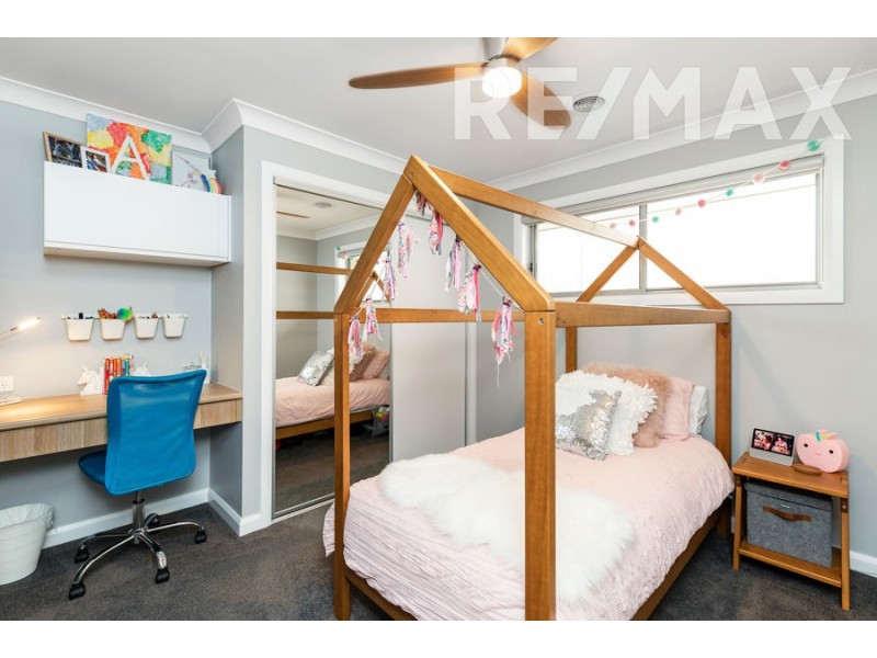 2/2 Exford Loop, Bourkelands NSW 2650