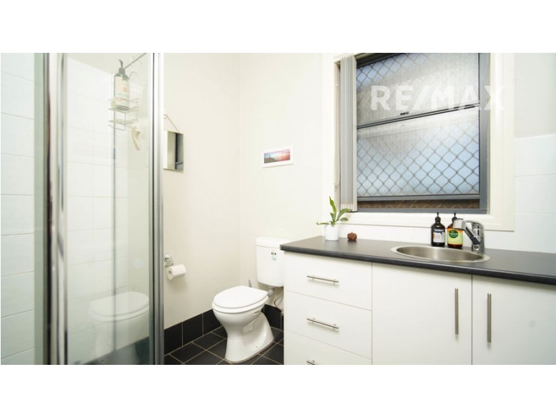 2 Rhoda Avenue, Wagga Wagga NSW 2650