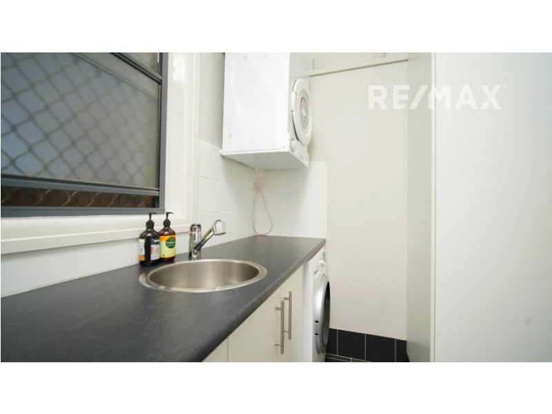 2 Rhoda Avenue, Wagga Wagga NSW 2650