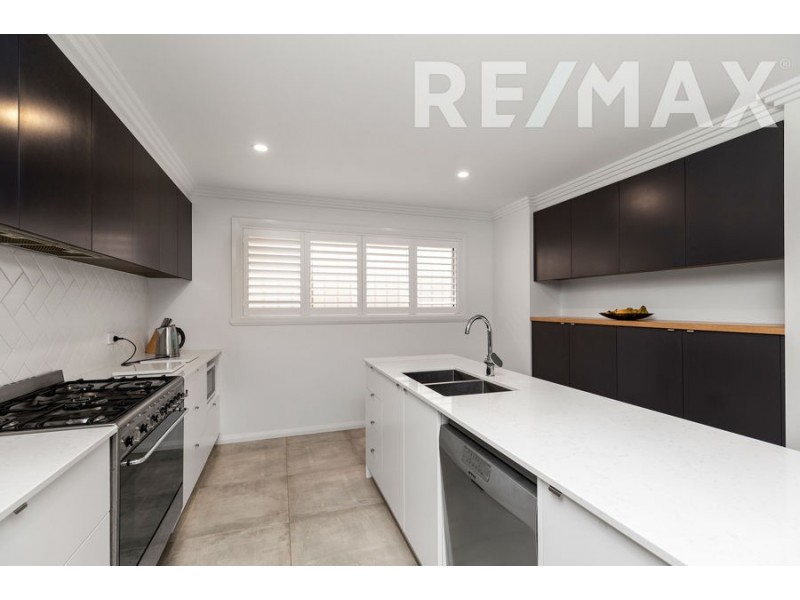 22 Pooginook Place, Bourkelands NSW 2650