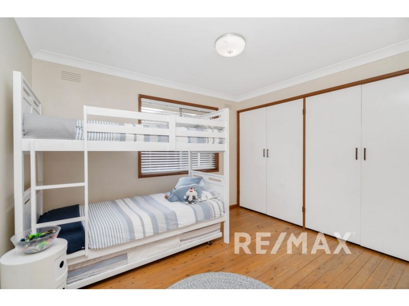 17 Willow Street, Kooringal NSW 2650