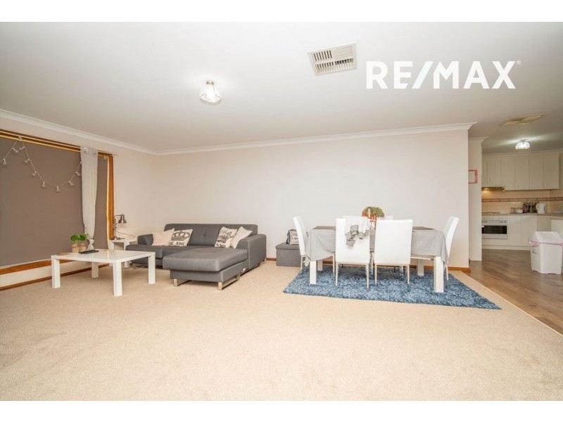 1/44 Fay Avenue, Kooringal NSW 2650