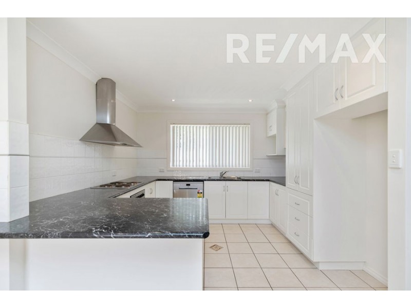 9 Illeura Road, Bourkelands NSW 2650