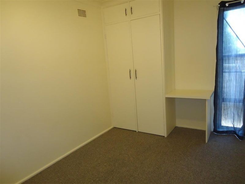 5/8 Nordlingen Drive, Tolland NSW 2650