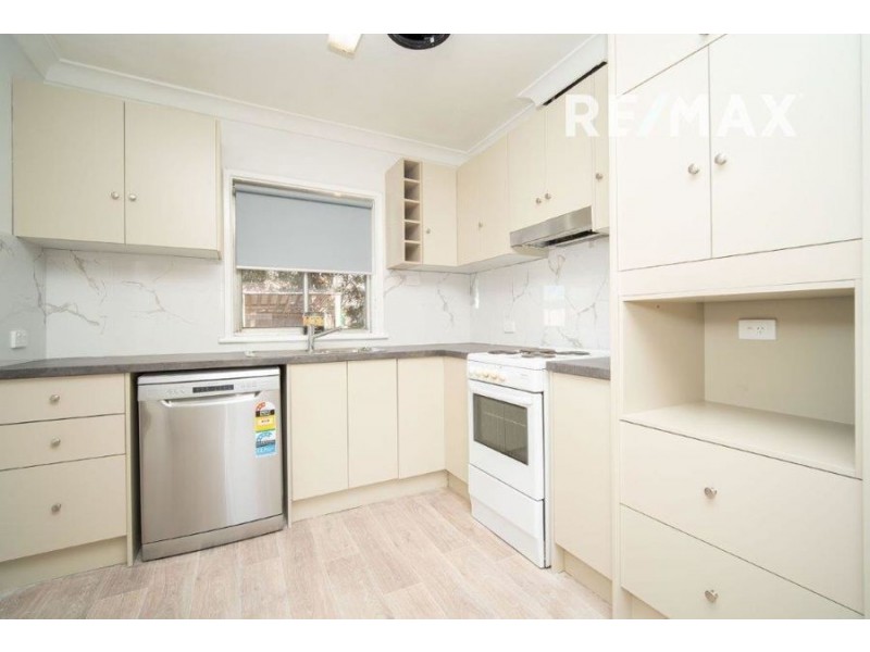 1/6 Joyes Place, Tolland NSW 2650